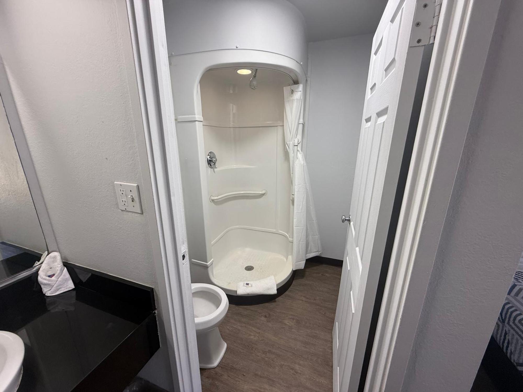 6-des Moines, Ia - North Hotel Des Moines